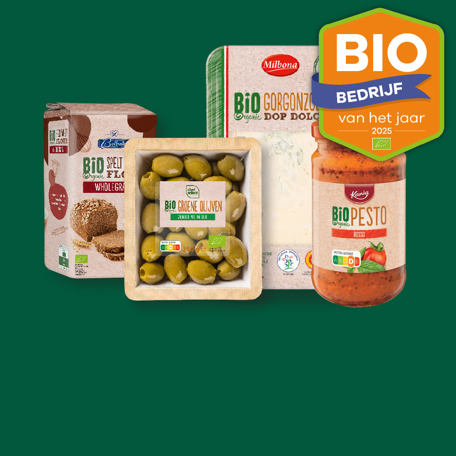 Biologische producten: speltbloem, groene olijven, gorgonzola en pesto rosso, met een 'Bio Bedrijf van het Jaar 2025' label.