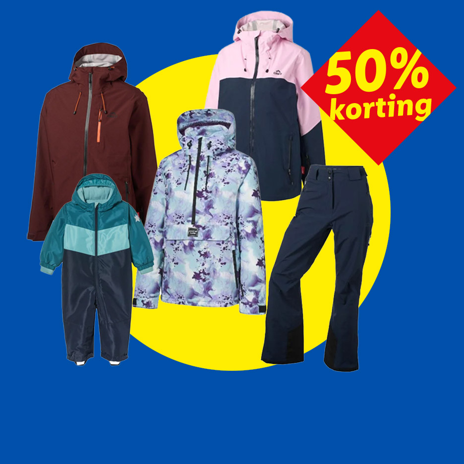 Wintersportkleding: een bruine jas, roze-blauwe jas, paars-witte jas, blauwe kinderoverall en blauwe broek, met 50% korting.